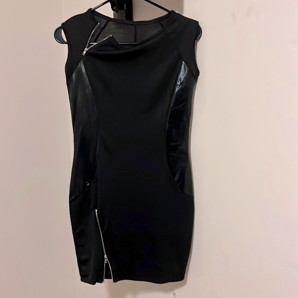 Black dress. Size small.